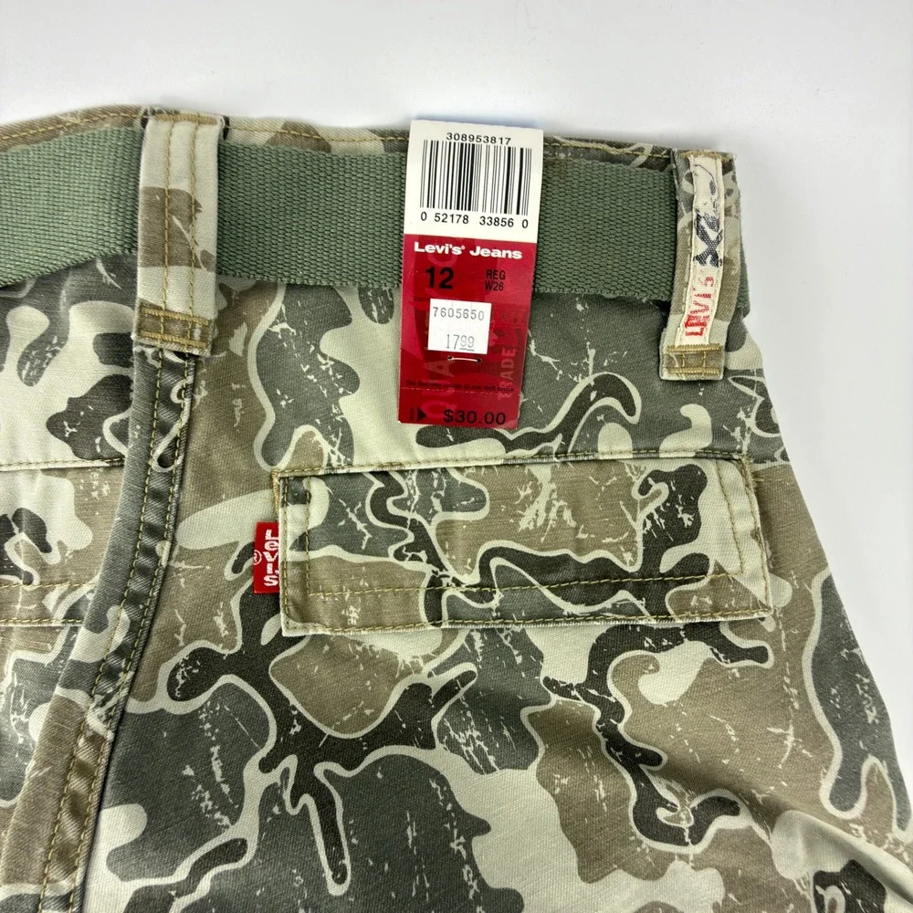 Levis Boys Size 12 Regular Camo Cargo Shorts Workwear NWT NOS 2000s Y2K